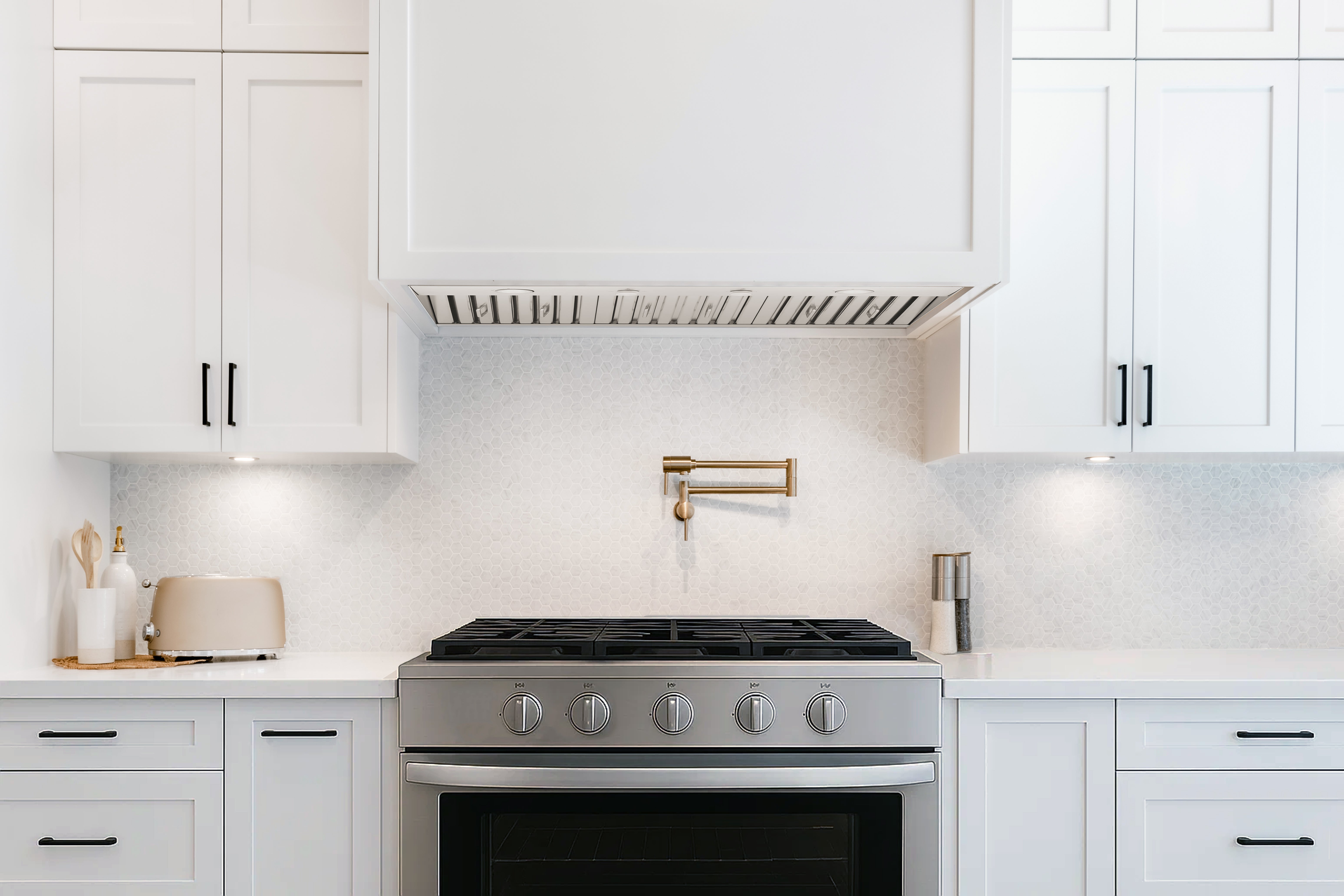 IN-R230 Insert Built-in Range Hood - Convertible - 17.87" Deep